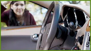 Neighborhood Locksmith Services Bonita Springs, FL 239-491-0326 - 19-automotive-lockouts